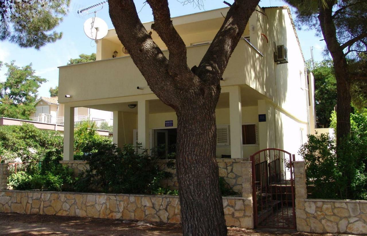 Apartment Mihalj Jadrija-Ground Floor מראה חיצוני תמונה